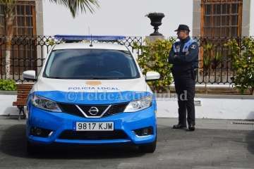 Presentación de los nuevos vehículos de la Policía Local de Telde (Foto TA)